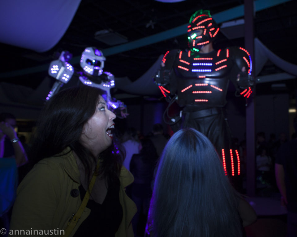 dancing-robots-at-the-closing-night-party-at-fantastic-fest-2016-austin-texas-1557