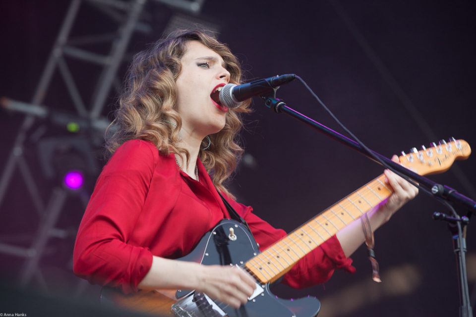 Anna Calvi-11