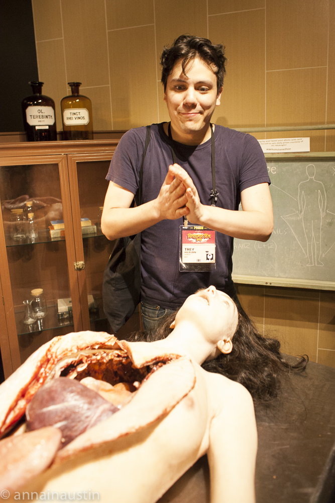 prop-interaction-the-autopsy-of-jane-doe-fantastic-fest-2016-austin-texas-22